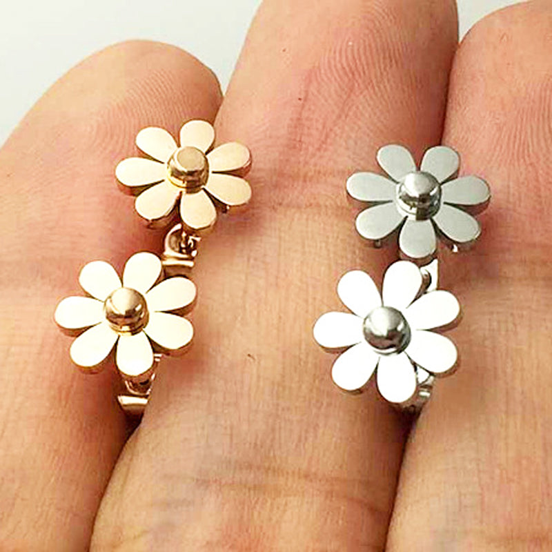 Cute Daisy Stud Earring for Women and Girl Stainless Steel Gold Color High Quality Jewelry Earring Wholesale